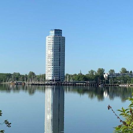 Ferienwohnung Im Wikingturm Шлезвиг Экстерьер фото